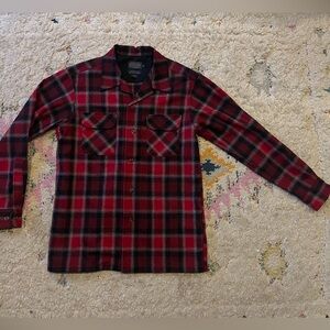 Mens Pendleton red and black button down size medium